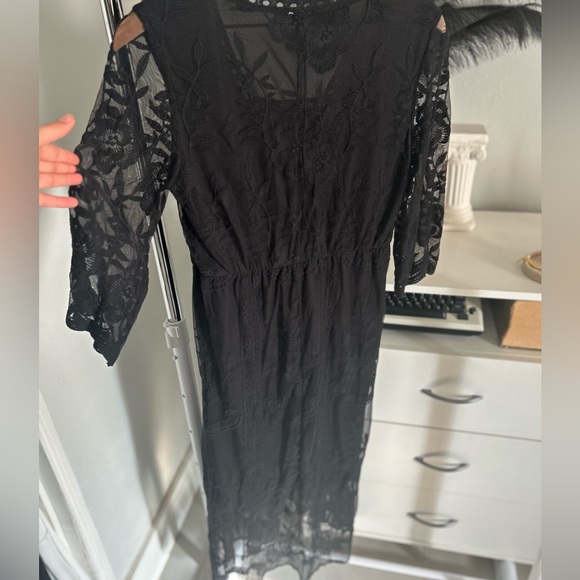 Reba Black Lace Long Sleeve Dress - Picture 3 of 3